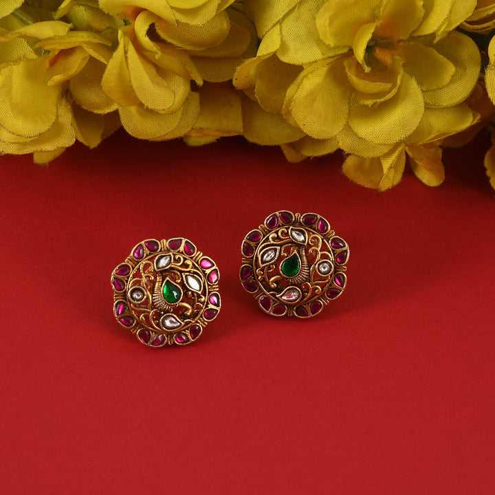Divine Radiance Kundan Studs