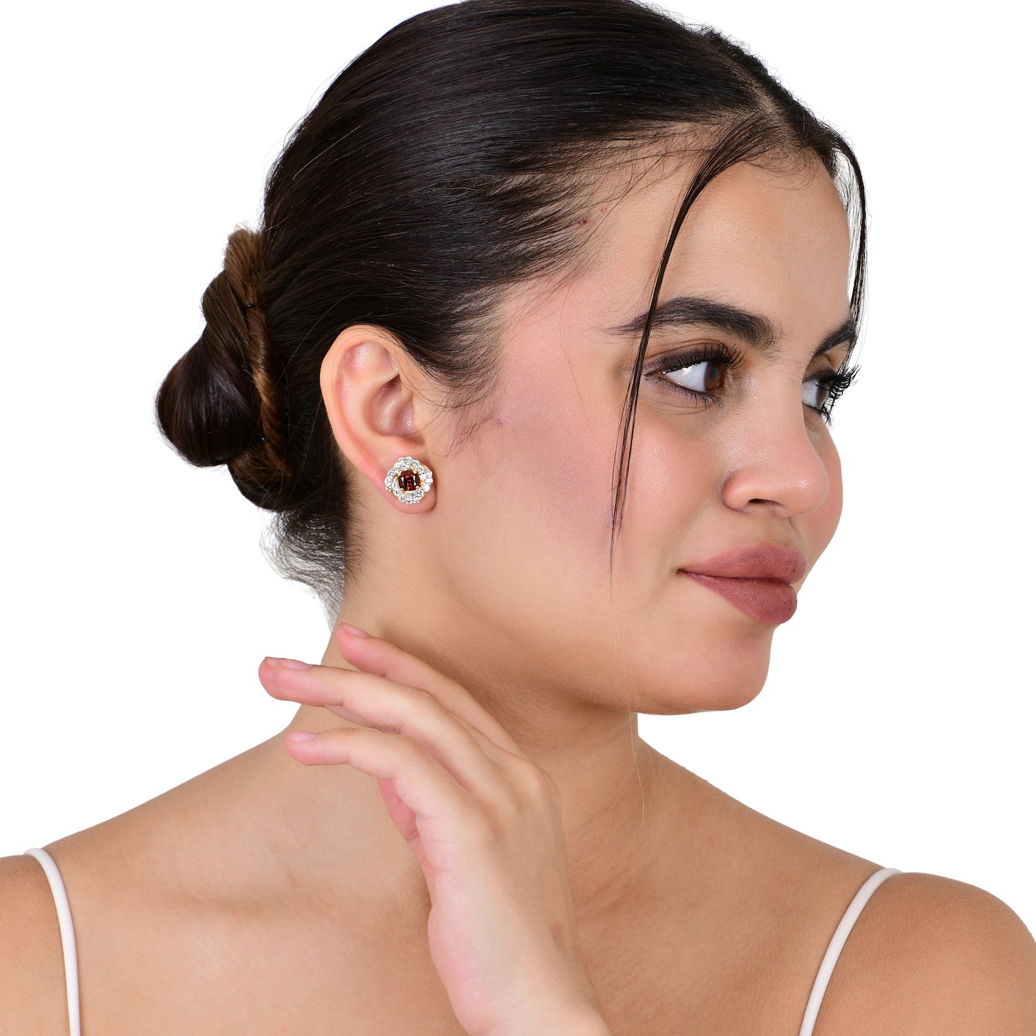 Regal Garnet Stud