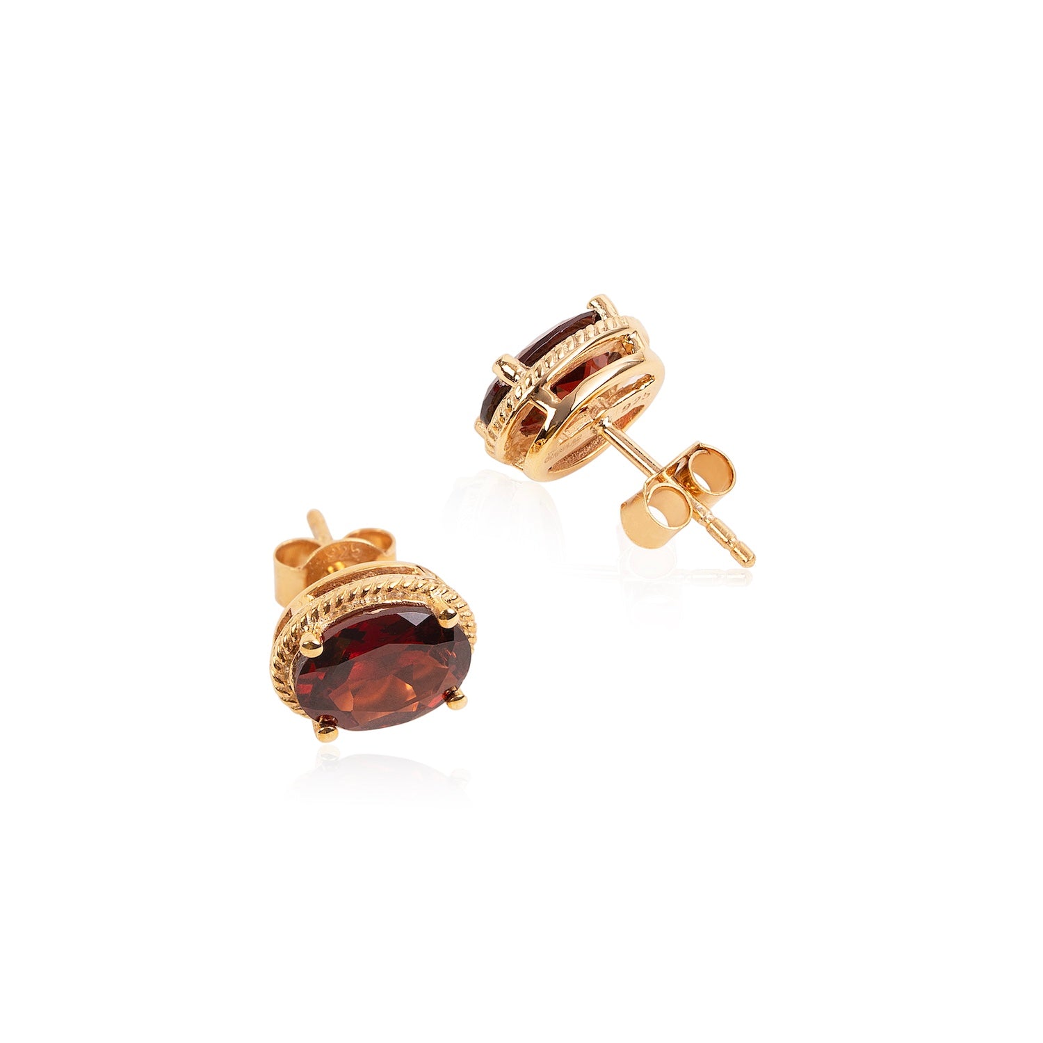 Garnet Shine Stud