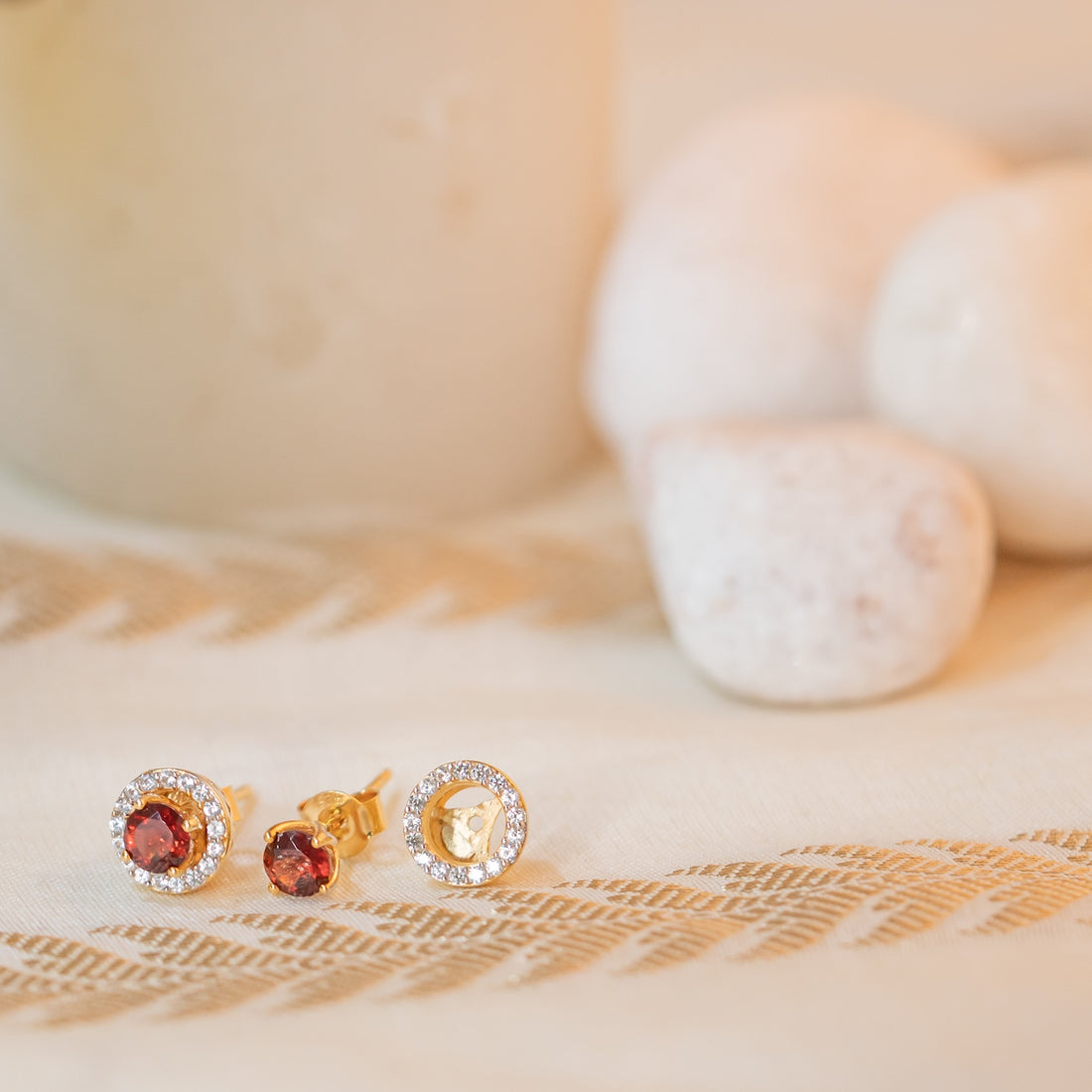Garnet Glow Stud