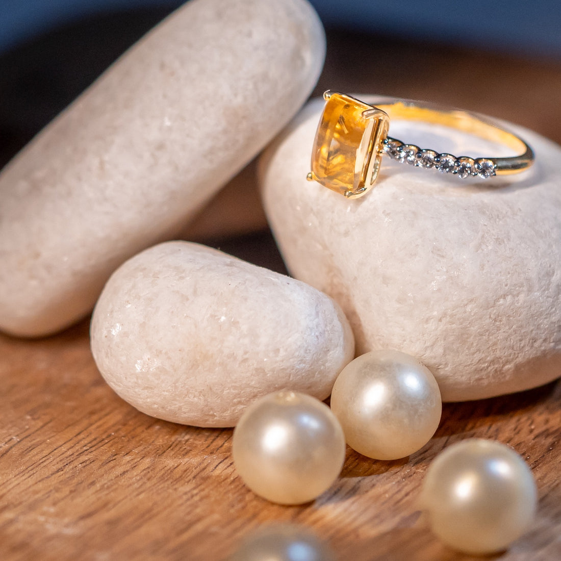Sunny Citrine Ring