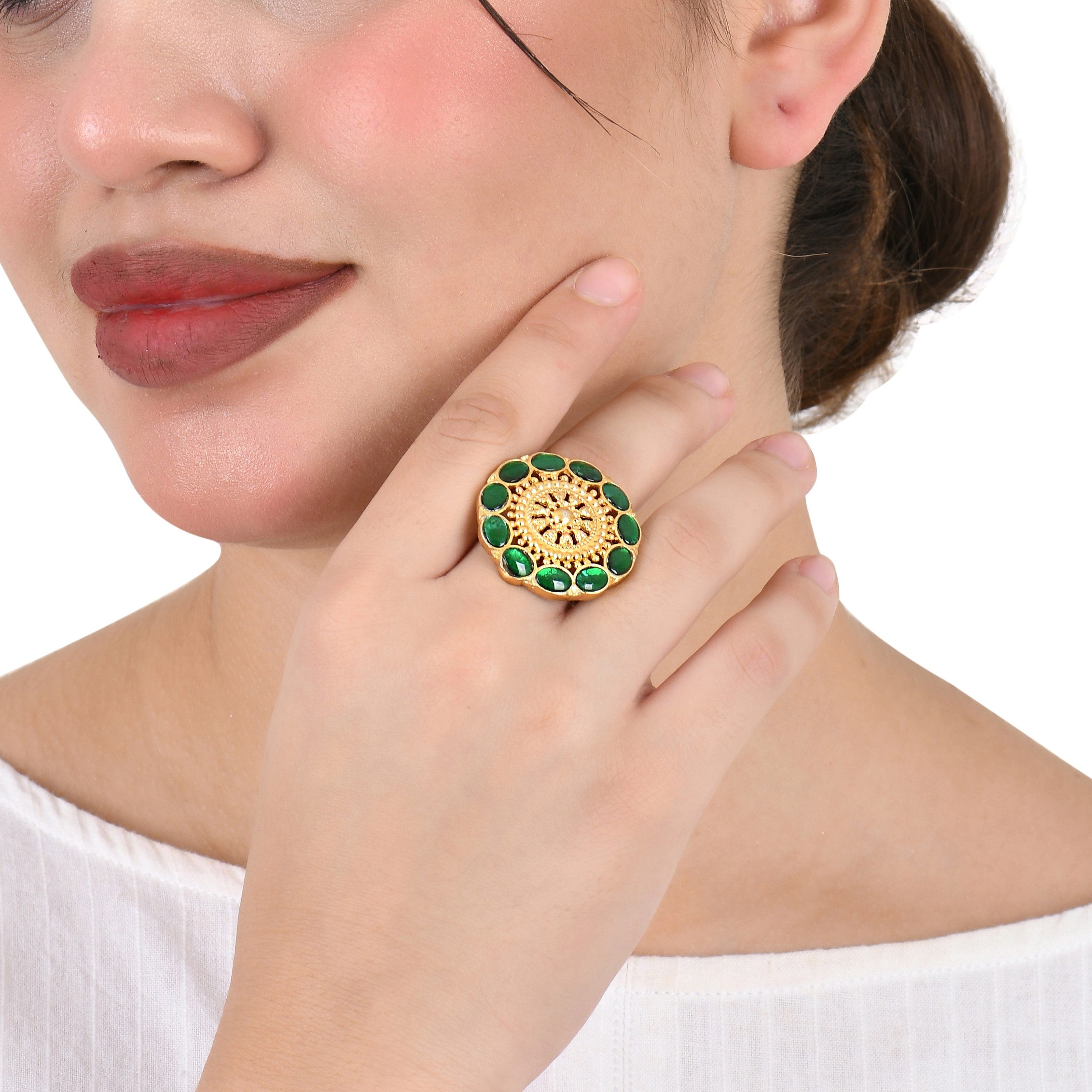 Emerald Glow Adjustable Ring